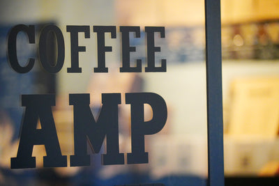 COFFEE AMP THE ROASTER × thermo mug<br>バレンタインデー / ホワイトデー<br>“W”コラボレーション企画<br>ロースター / バリスタ 江木さん インタビュー編