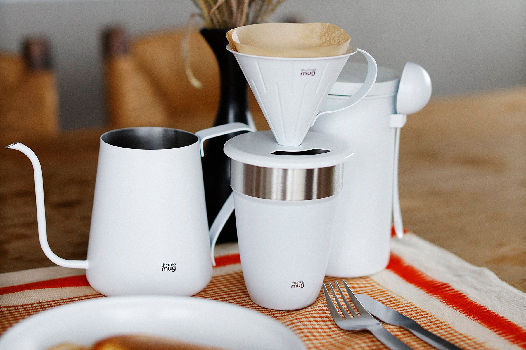 thermo mug(サーモマグ) コーヒードリップポット シルバー 600mlTSUBAME DRIP POTT-DP21 日本製 燕ドリップポット｜TSUBAME DRIP POT（BLACK） \u2013 thermomug